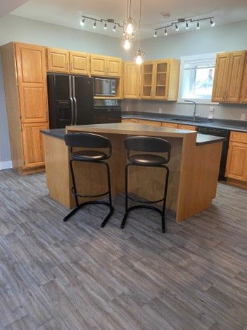 7th Street - Basement Apartment